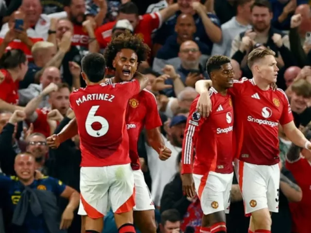 watch zirkzee s late goal secures manchester united victory in premier league season opener watch zirkzee s late goal secures manchester united victory in premier league season opener